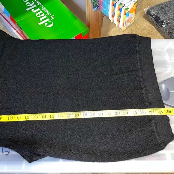 Peru Unlimited Black Alpaca Wool Blend Sweater Vest Office Classic Preppy - Picture 9 of 9